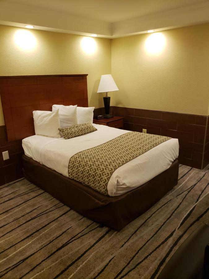 Baymont By Wyndham Pompton Plains/Wayne Hotel Pequannock Exterior photo