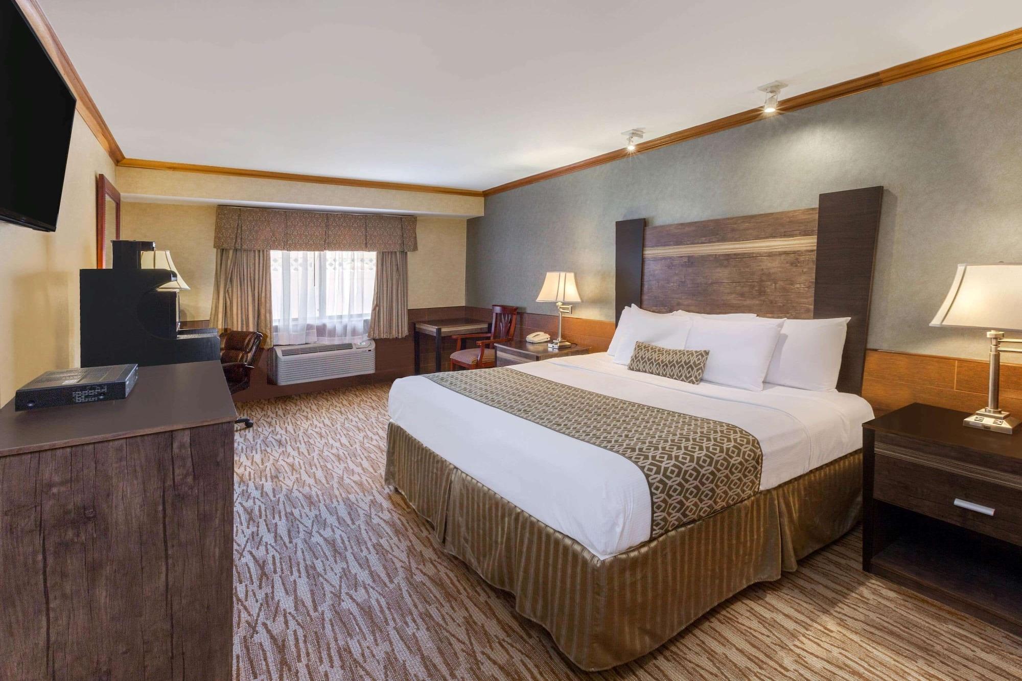 Baymont By Wyndham Pompton Plains/Wayne Hotel Pequannock Exterior photo