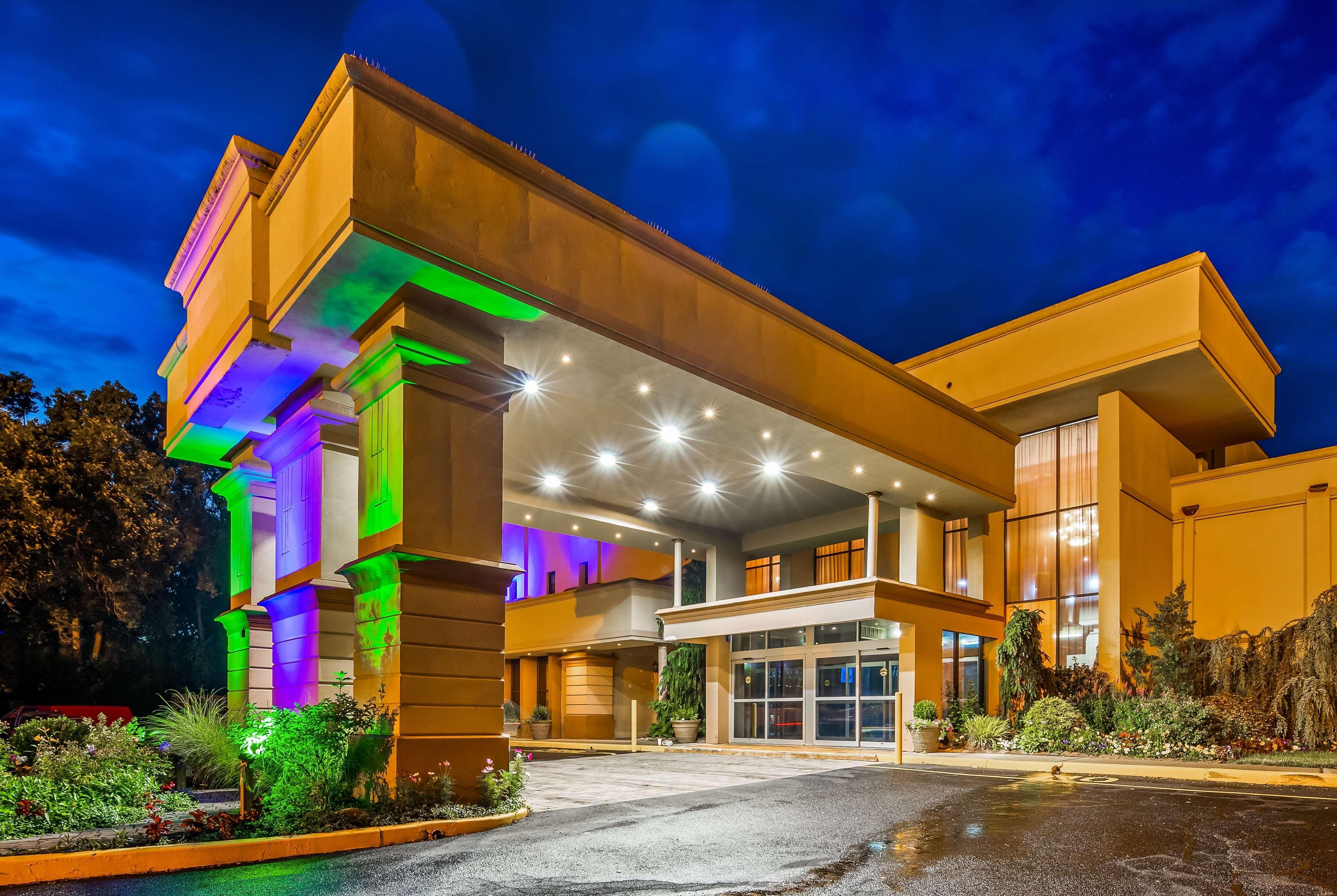Baymont By Wyndham Pompton Plains/Wayne Hotel Pequannock Exterior photo